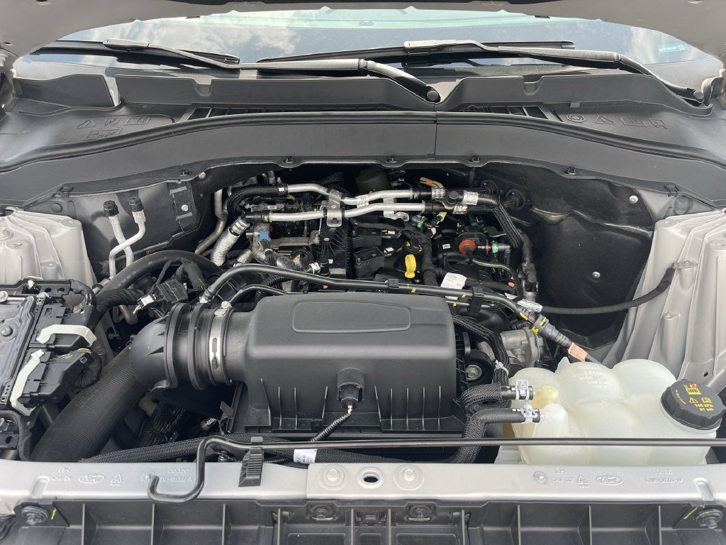 Used 2021 Silver Ford XLT image 26