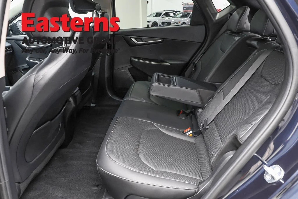 Used 2023 Blue Kia Wind image 24