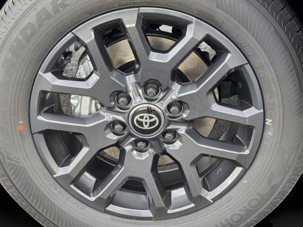 2026 Toyota Tundra Platinum - Photo 31