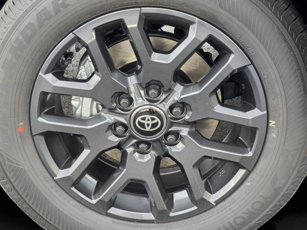 2026 Toyota Tundra Platinum - Photo 31