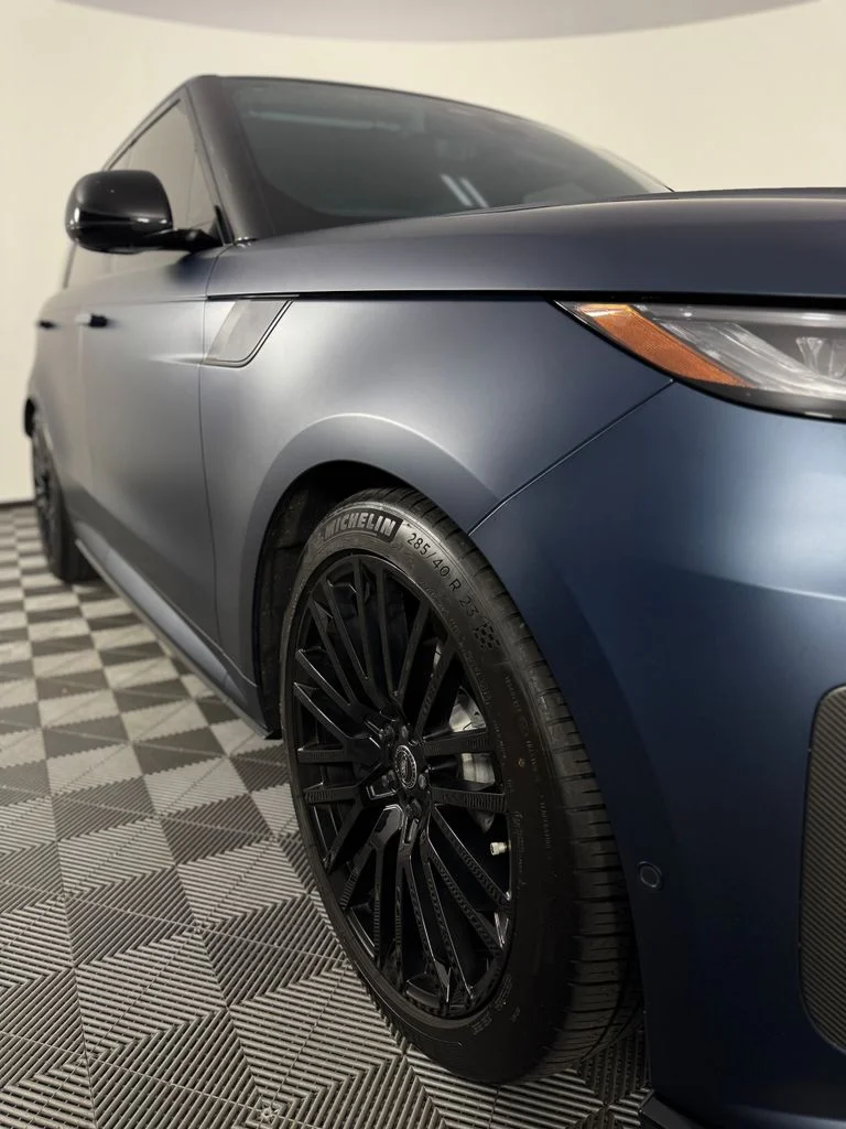Used 2025 Velocity Blue SV Bespoke Ultra Metallic Satin Land Rover SV Edition Two image 40