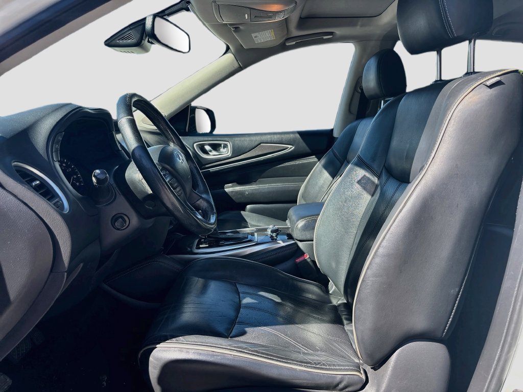 Used 2019 Majestic INFINITI LUXE image 37