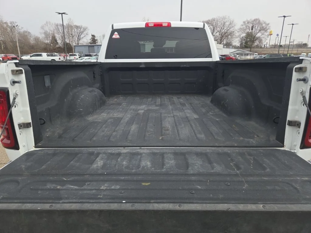 Used 2025 White Ram Big Horn image 7
