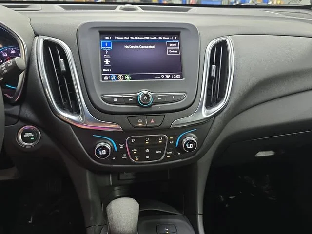 Used 2024 Summit White Chevrolet LT image 22