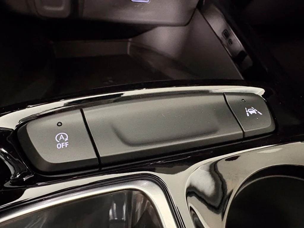New 2026 Cacti Green Chevrolet ACTIV image 38