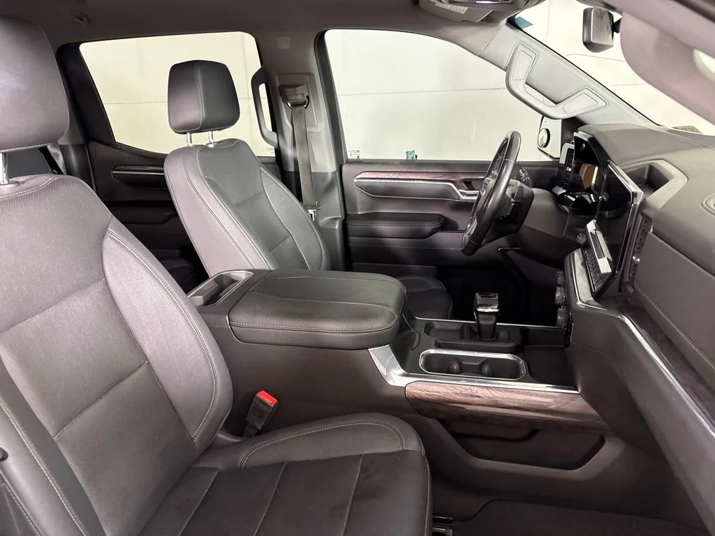 Used 2023 White Chevrolet LTZ image 26