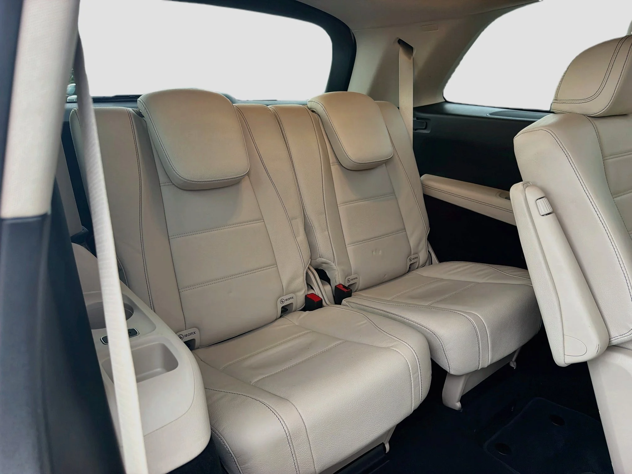 Used 2021 Diamond White Metallic Mercedes-Benz GLS 580 image 22