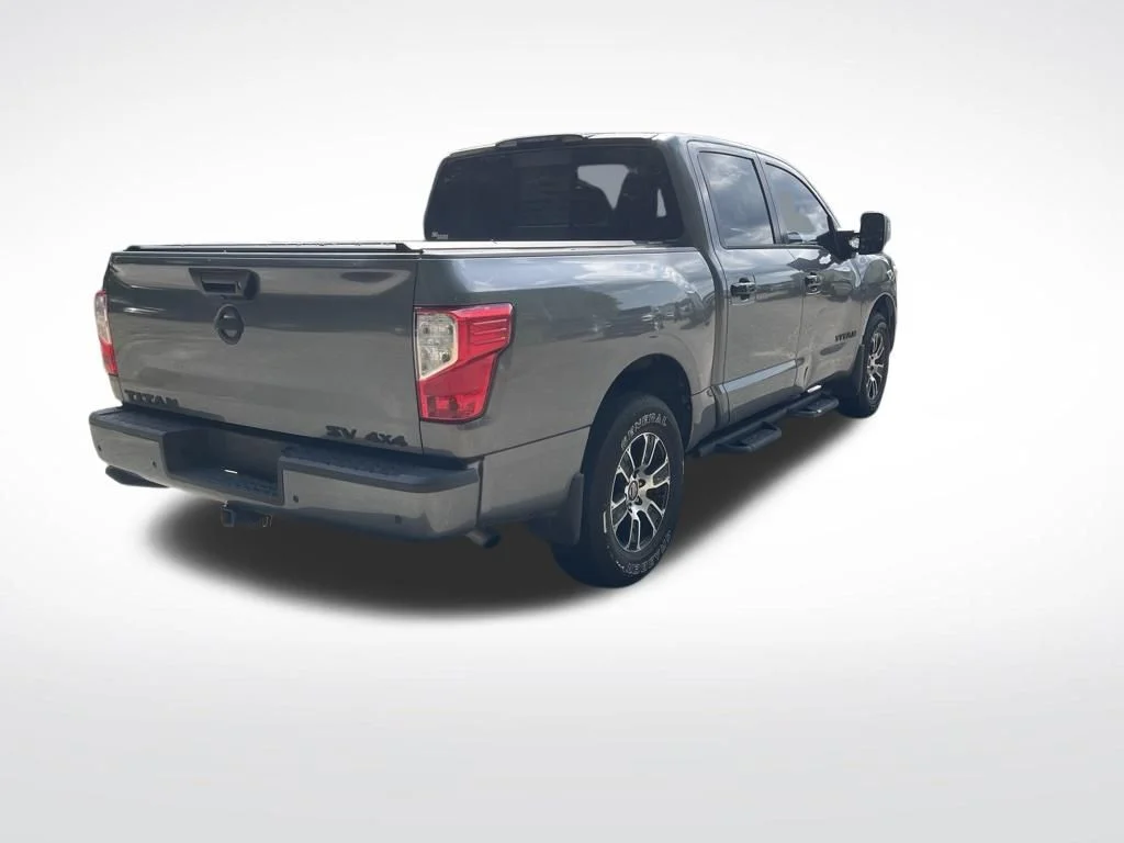 Certified Used 2021 Gray Nissan SV image 4