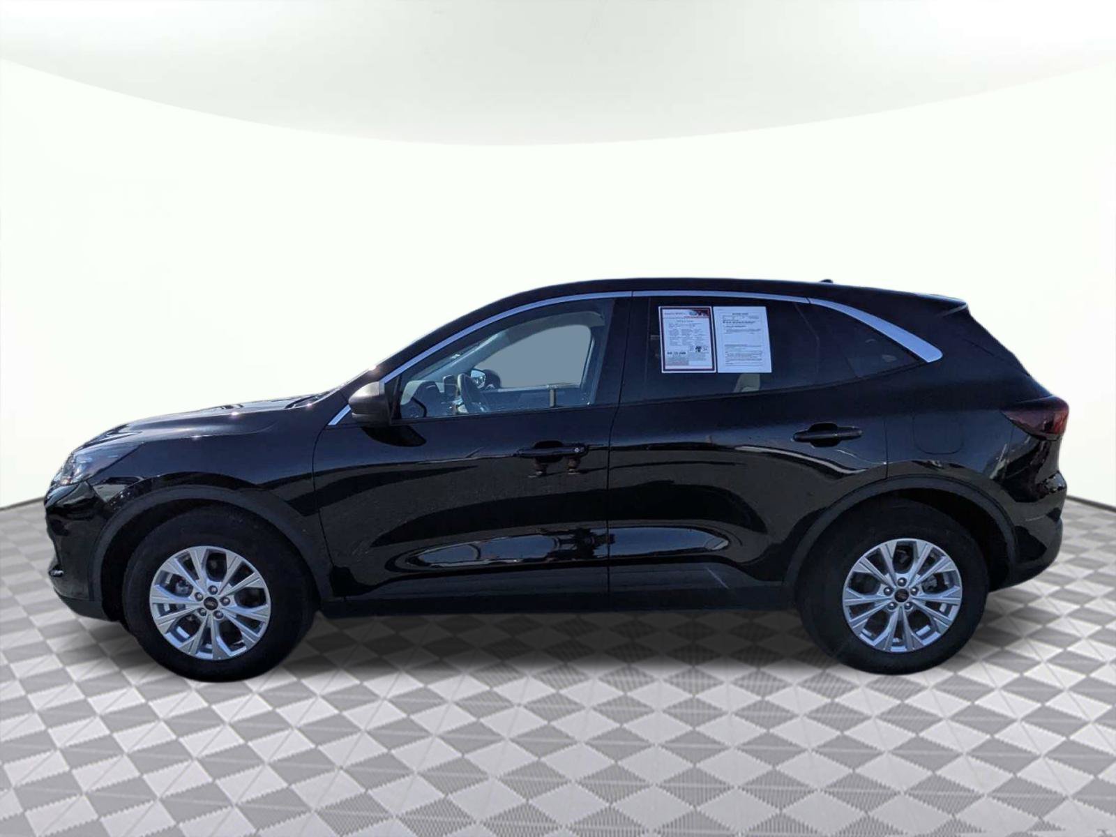 Used 2024 Black Ford Active image 6