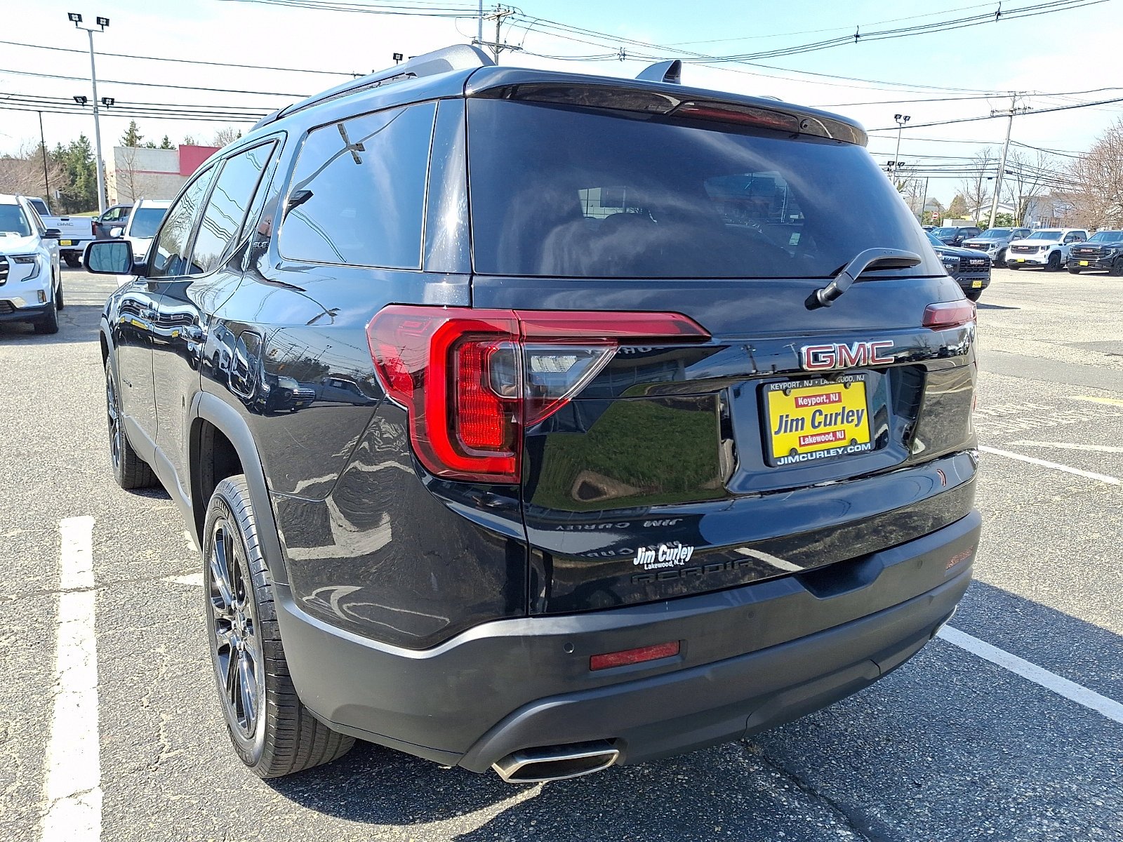 Used 2023 Ebony Twilight Metallic GMC SLE image 8