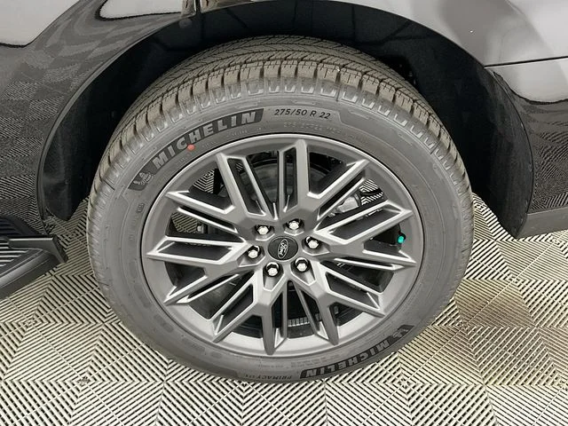 New 2026 Ford Expedition Platinum