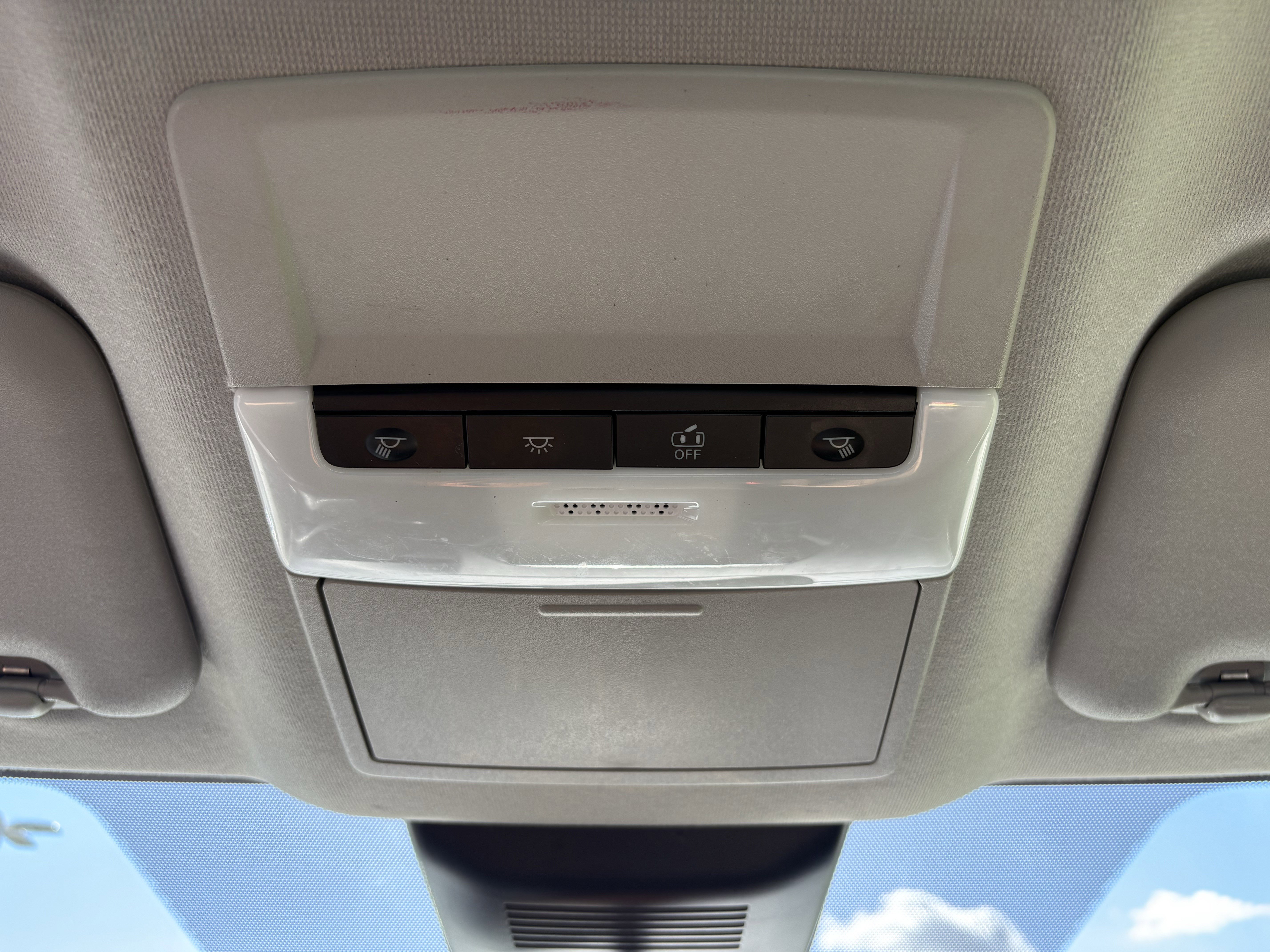 Used 2024 Red Nissan SV image 16