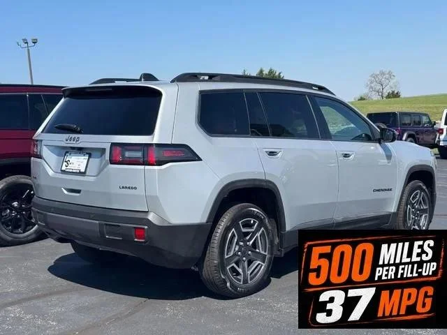 New 2026 Silver Zynith Clear-Coat Exterior Paint Jeep Laredo image 3
