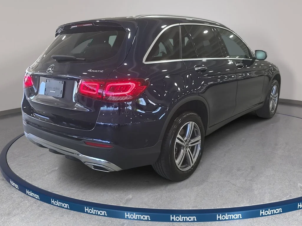 Used 2022 Lunar Blue Metallic Mercedes-Benz GLC 300 image 6