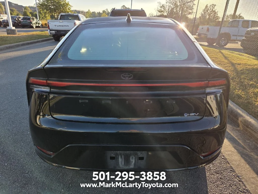 Used 2025 Black Toyota XLE image 5