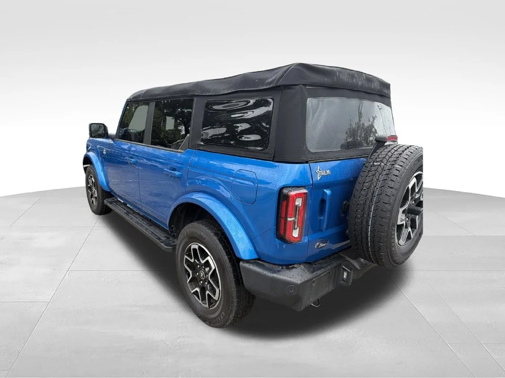 Used 2024 Blue Ford Outer Banks image 5