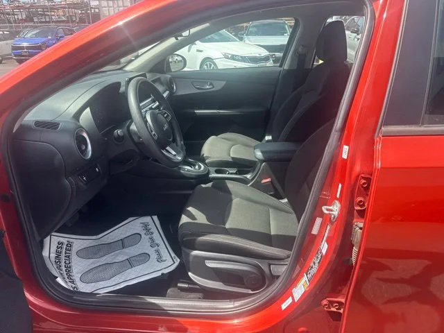 Used 2024 Red Kia LXS image 10