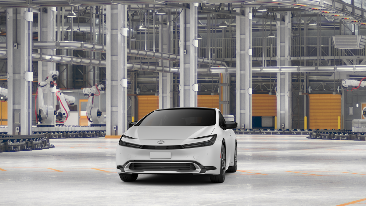 New 2027 Wind Chill Pearl Toyota XSE Premium image 18