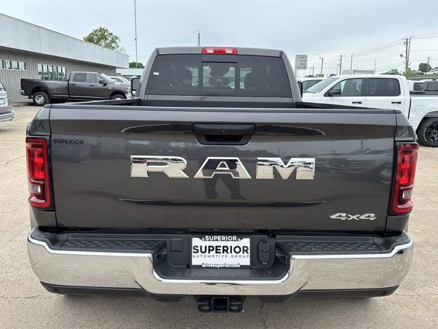 New 2026 Granite Crystal Metallic Clear-Coat Exterior Paint RAM Tradesman image 4
