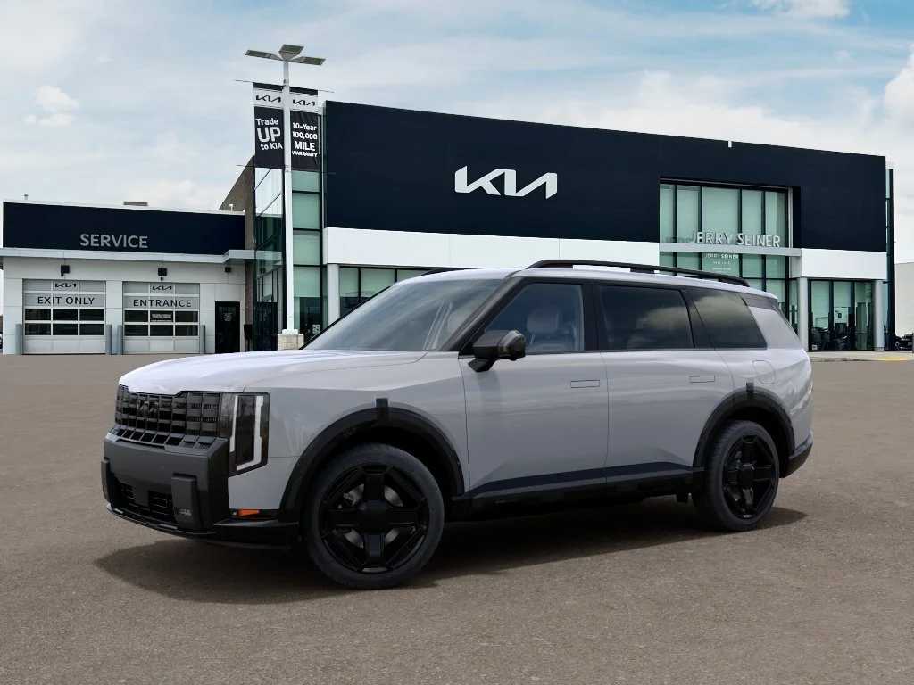 New 2027 Wolf Gray Kia X-Line SX image 3