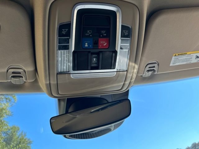 Used 2021 Crystal Metallic Ram Laramie image 35