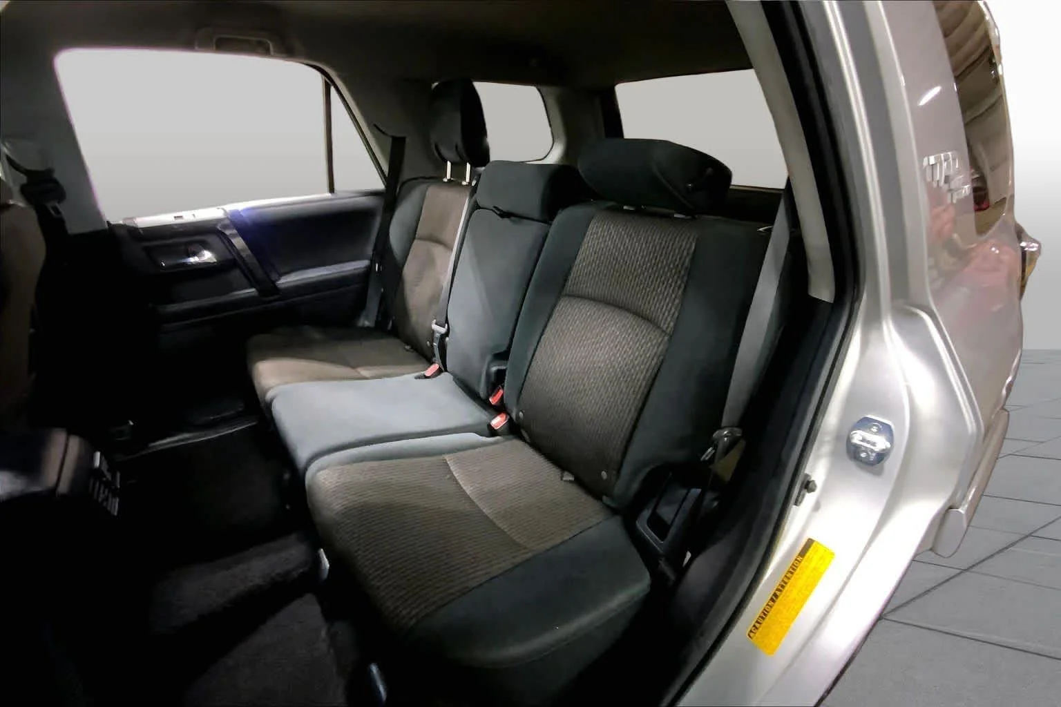 Used 2020 Classic Silver Metallic Toyota SR5 image 20