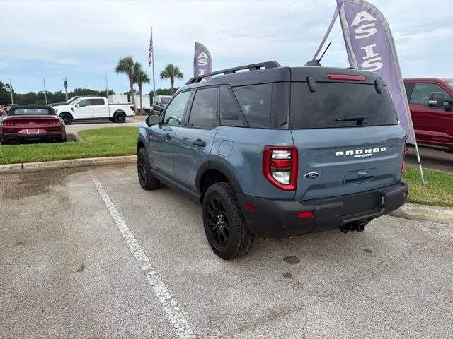Used 2025 Gray Ford Badlands image 7
