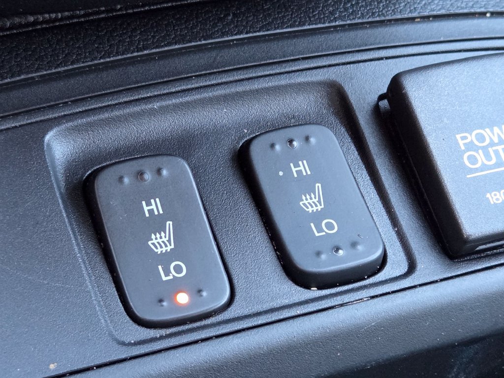 Used 2016  Honda EX image 30