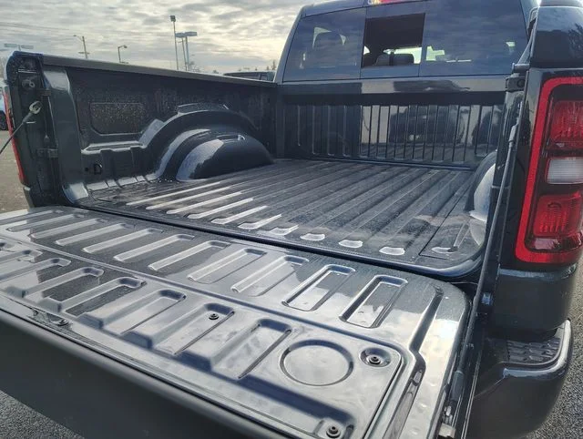 New 2026 Forged Blue Metallic Exterior Paint RAM Big Horn/Lone Star image 34