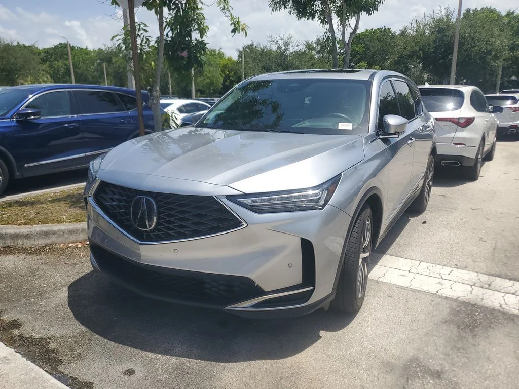 Used 2025  Acura Technology Package image 3