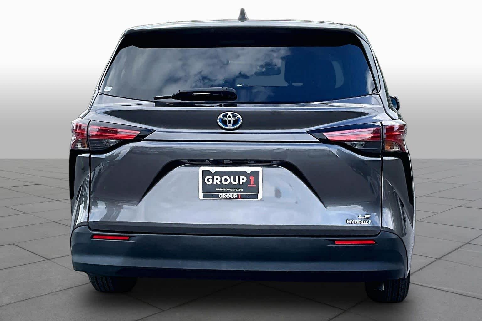 Used 2022 Predawn Gray Mica Toyota LE image 5