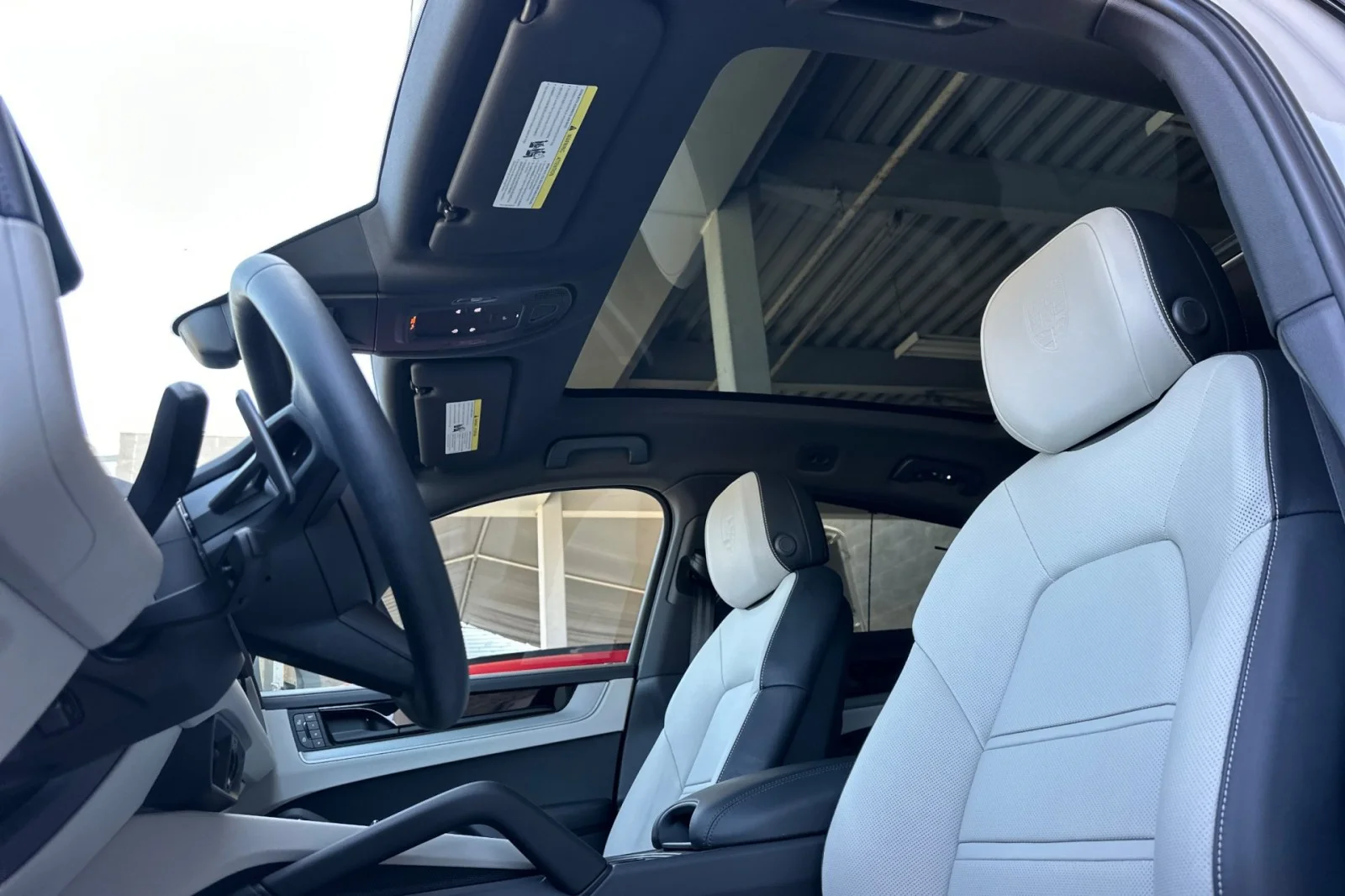 Certified Used 2025 Chalk Porsche S image 5