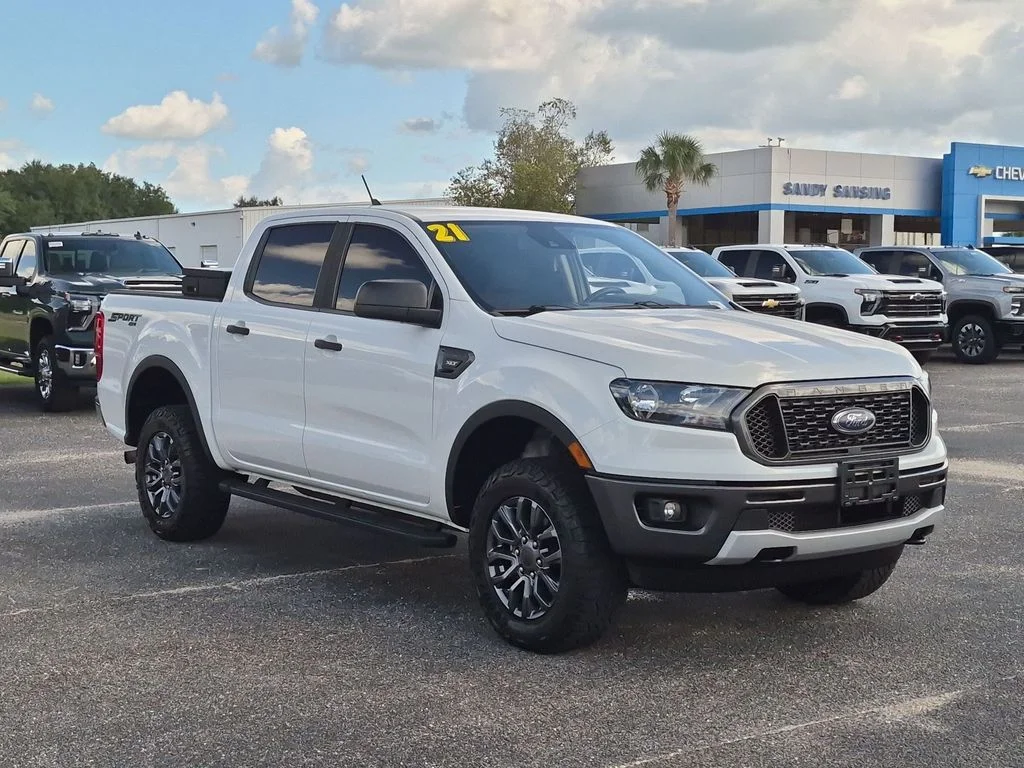 Used 2021 White Ford XLT image 7