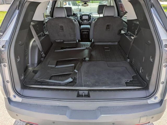 Used 2019 Gray Chevrolet 3LT image 26