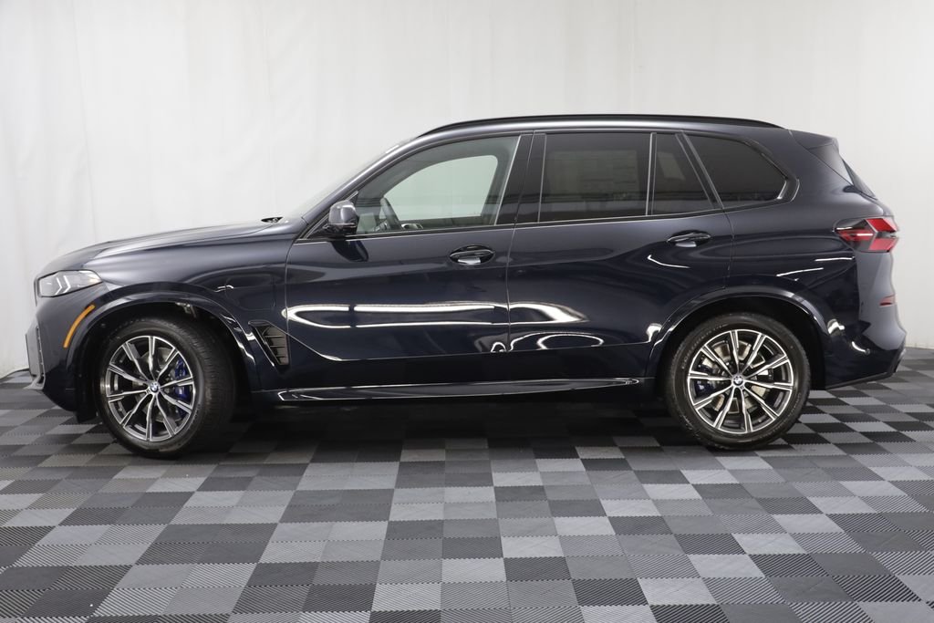 New 2026 Carbon Black Metallic BMW xDrive50e image 5