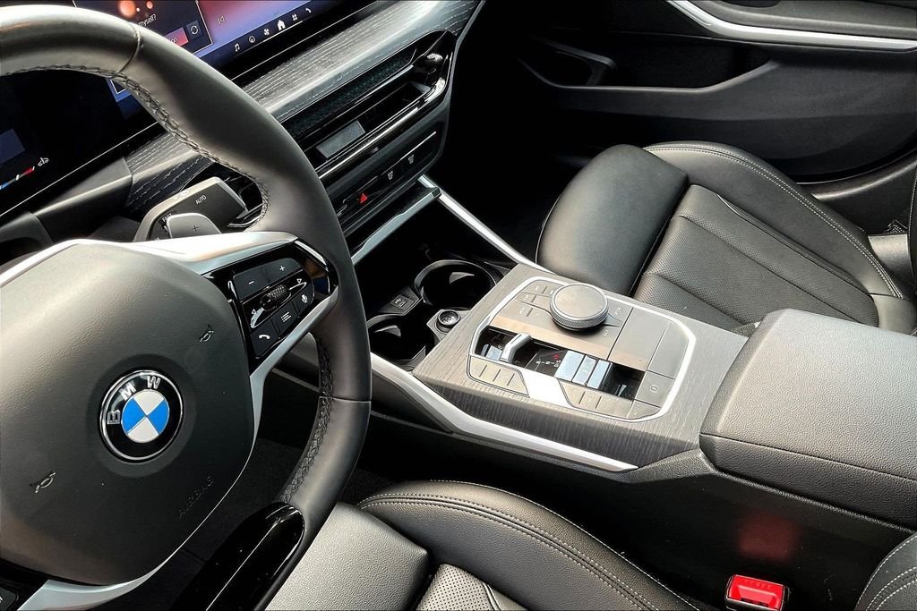Used 2025 White BMW 330i image 20
