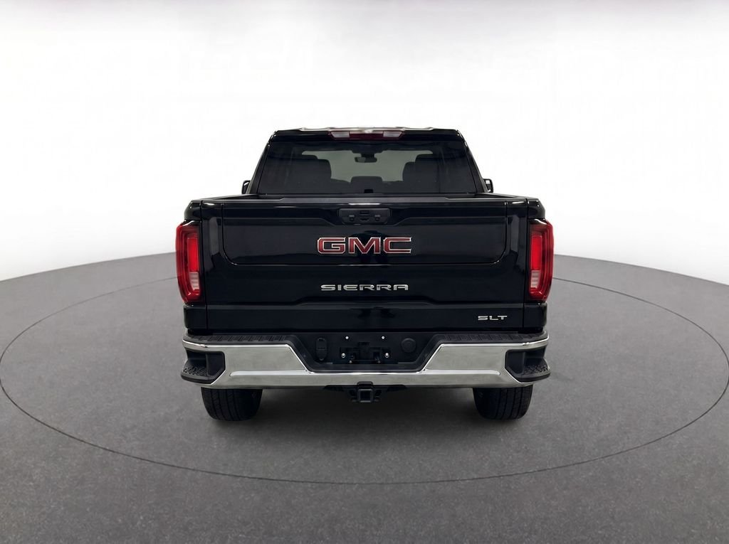 Used 2025 Black GMC SLT image 4