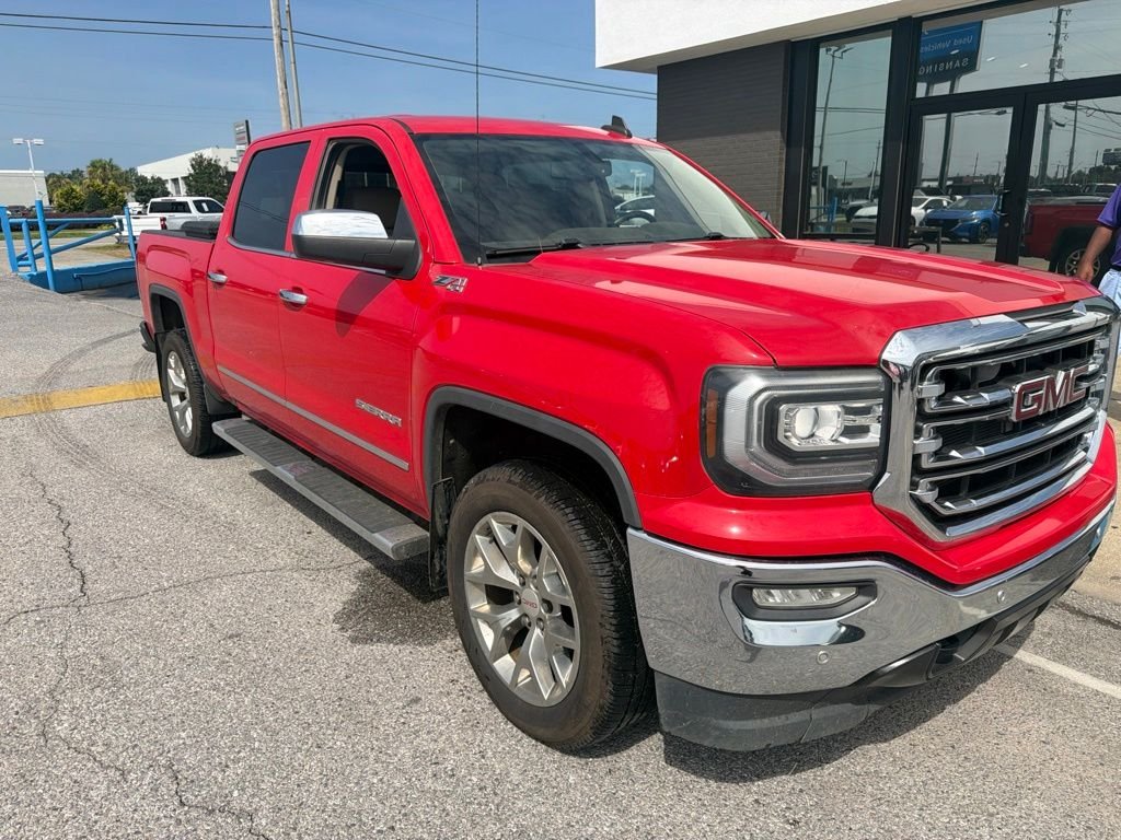 Used 2016 Red GMC SLT image 4