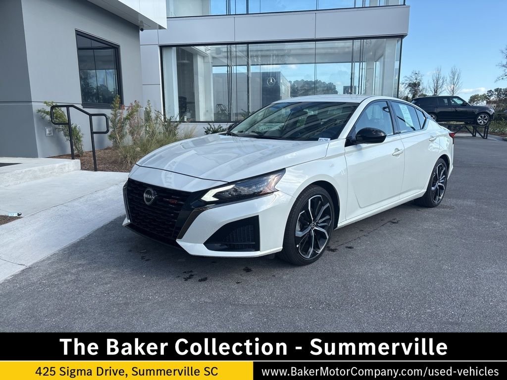 2024 Nissan Altima SR