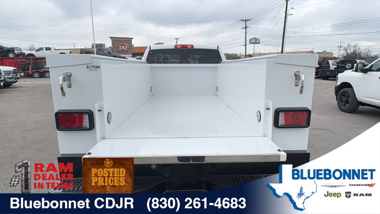 New 2026 Bright White Clearcoat RAM Tradesman image 23