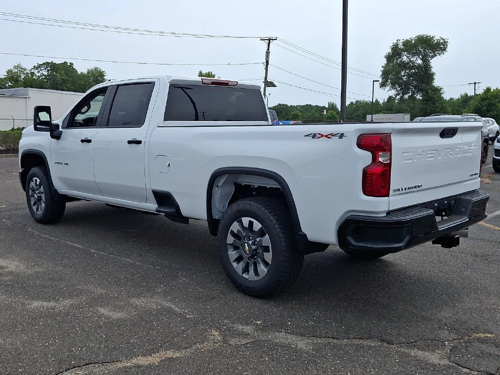 New 2026 Summit White Chevrolet Custom image 6