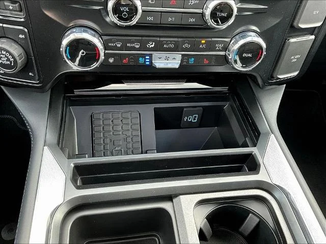 New 2026 Glacier Gray Metallic Tri-Coat Ford F-350® Platinum® image 59