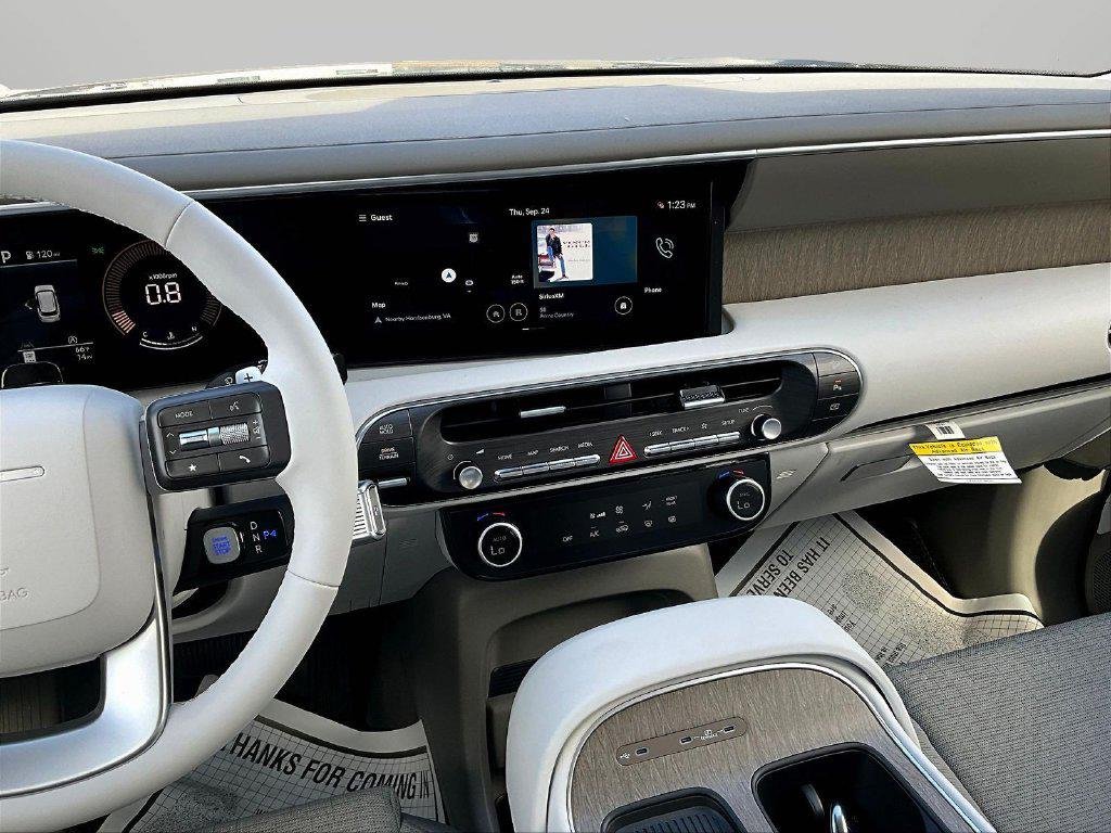 New 2027 Blue Hyundai SE AWD image 11