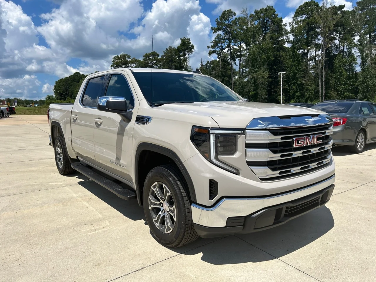 New 2026 Coastal Dune GMC SLE image 2