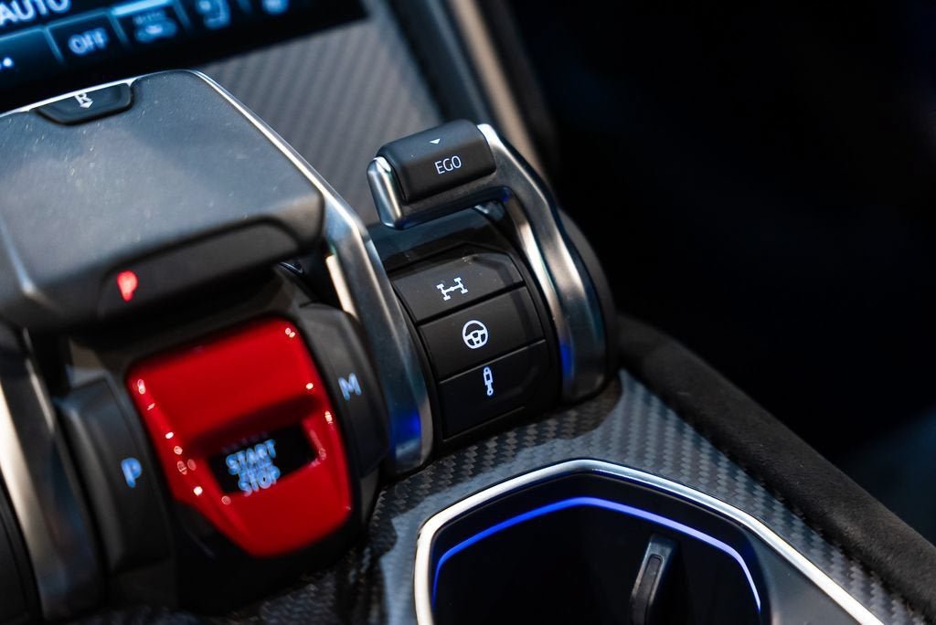 Used 2024 Blu Cepheus Metallic Lamborghini Performante image 27