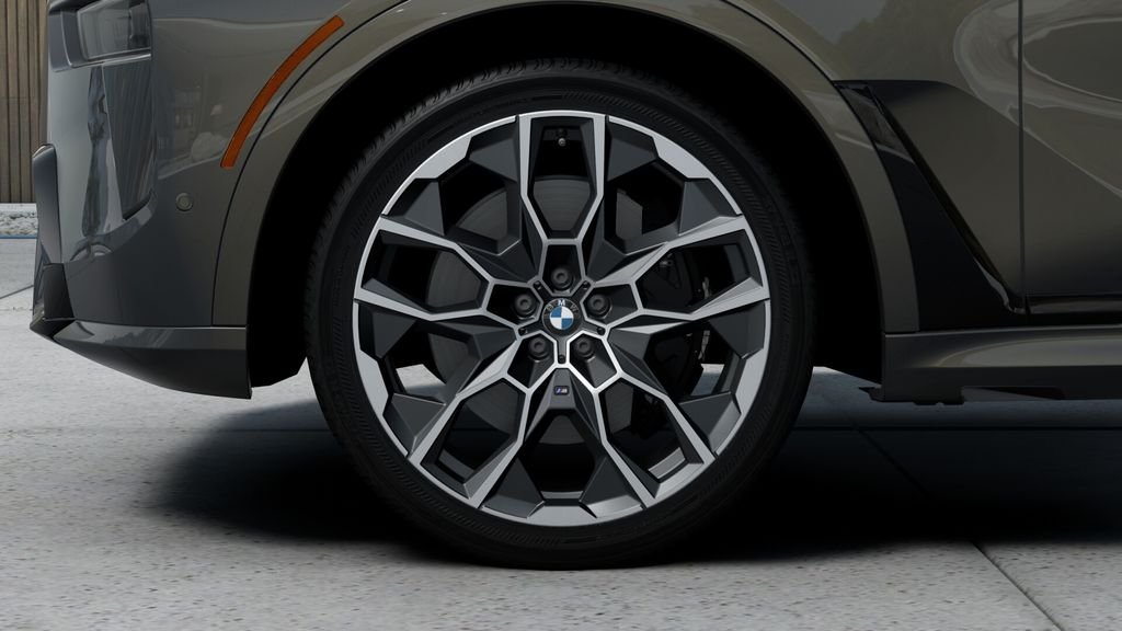 New 2027 Dravit Grey Metallic BMW xDrive40i image 7