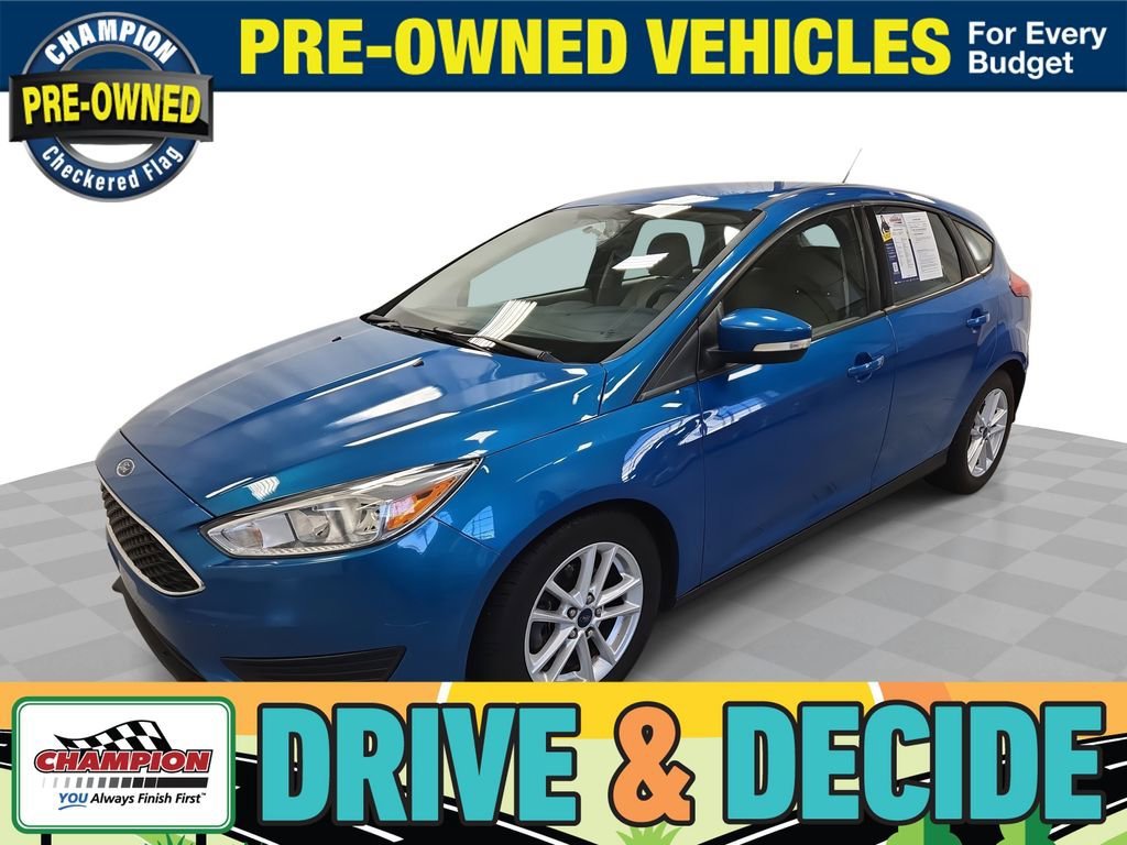 2016 Ford Focus 5 Door Hatch SE's photo
