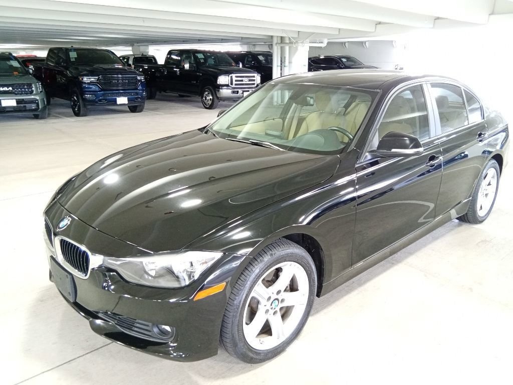 2015 BMW 3 Series 328i xDrive Sedan SULEV Sport Line's photo