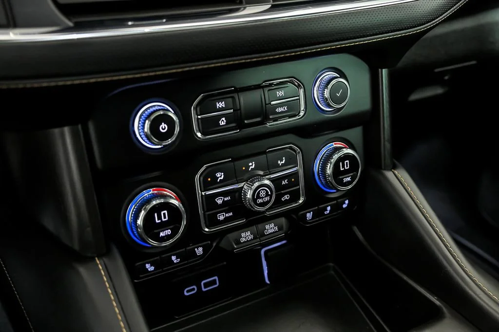 2022 GMC Yukon XL AT4 - Photo 25