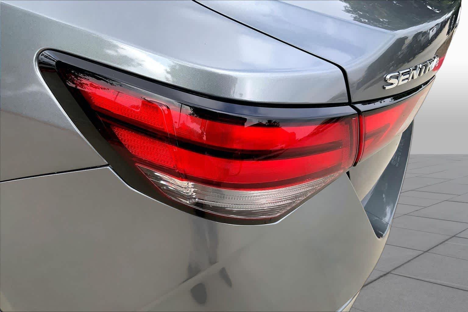 Used 2022 Gun Metallic Nissan SV image 28